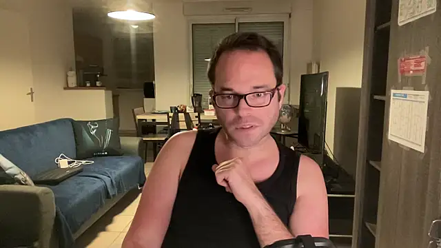 Funnyjul31 online show from 11-21-25, 07:23