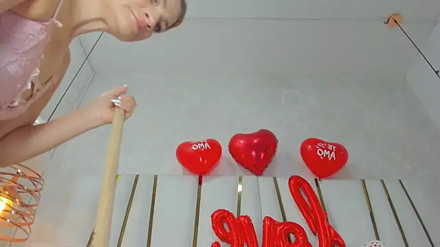 violet gray  online show from 02-14-26, 11:40