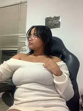 my cam online show from 02-10-25, 11:55