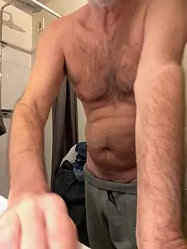 vincent1522 online show from 12-02-25, 07:03