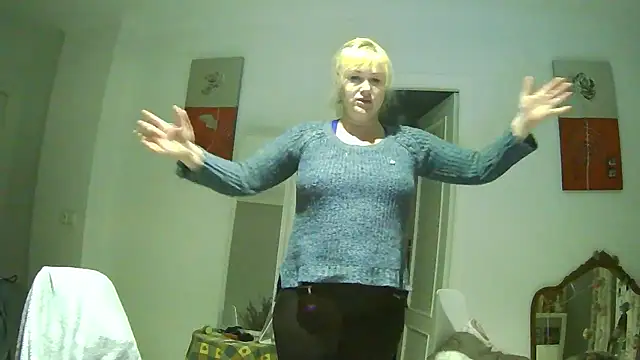 Luzia-Sal online show from 02-14-25, 10:36