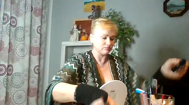 Luzia-Sal online show from 03-08-25, 08:14
