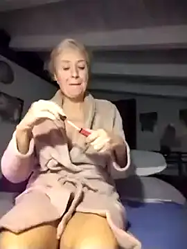 divinaerotica online show from 11-13-25, 05:56