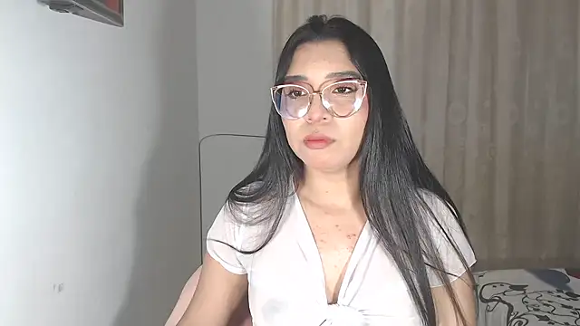 Antoneella vz online show from 02-24-25, 08:06