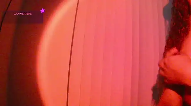 kinkyprincesskyrra online show from 02-19-25, 08:41