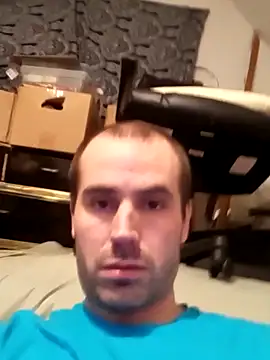 Snapshot of Millyrock32 chatting on 11-14-25, 01:10 Millyrock32 online show from 11-14-25, 01:10