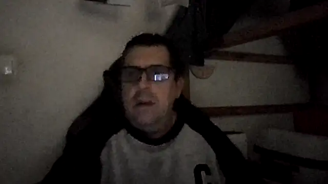 Snapshot of Usame_como_quieras chatting on 01-27-25, 12:05 Usame como quieras online show from 01-27-25, 12:05