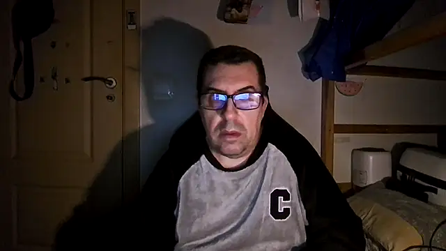 Snapshot of Usame_como_quieras chatting on 01-29-25, 05:09 Usame como quieras online show from 01-29-25, 05:09