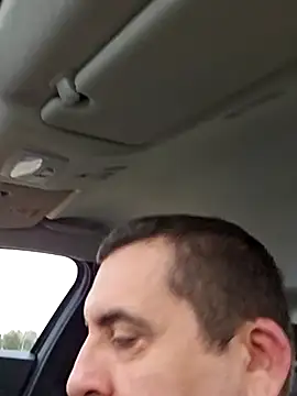 Snapshot of Usame_como_quieras chatting on 03-08-25, 08:22 Usame como quieras online show from 03-08-25, 08:22