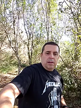 Snapshot of Usame_como_quieras chatting on 10-24-25, 12:45 Usame como quieras online show from 10-24-25, 12:45