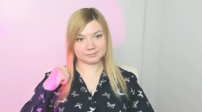 Lola moree online show from 03-17-25, 12:25