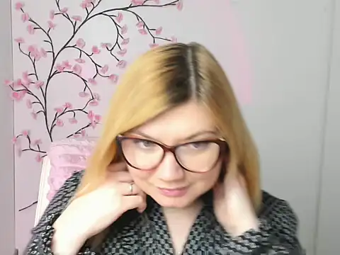 Lola moree online show from 02-09-26, 12:42