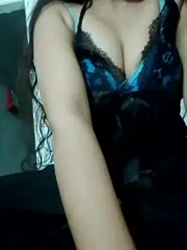 saaniya online show from 11-15-25, 09:39