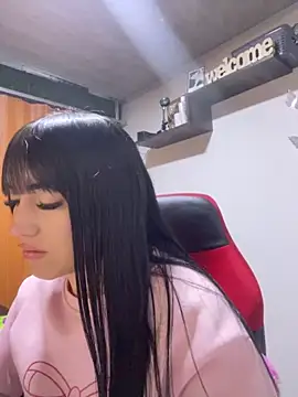 Melody rousse  online show from 11-14-25, 07:34