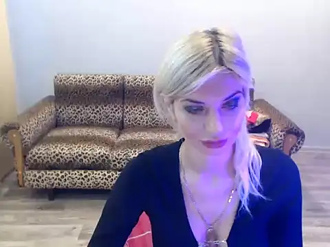 SexyBeatriice online show from 11-21-25, 07:18