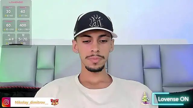 Snapshot of Sam_culhane chatting on 12-23-25, 01:36 Sam culhane online show from 12-23-25, 01:36