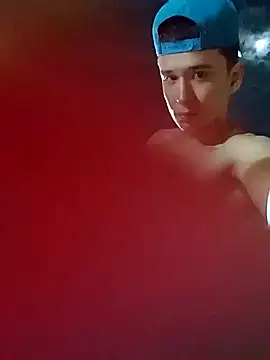 Snapshot of arevalo1124 chatting on 03-11-25, 06:21 arevalo1124 online show from 03-11-25, 06:21