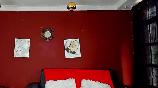 Snapshot of SOPHI_WOLFF chatting on 03-12-25, 08:10 SOPHI WOLFF online show from 03-12-25, 08:10