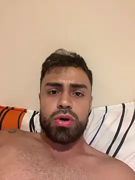 hornytwins15 online show from 03-13-25, 04:05