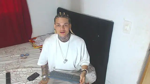 hot man05 online show from 02-16-25, 03:16