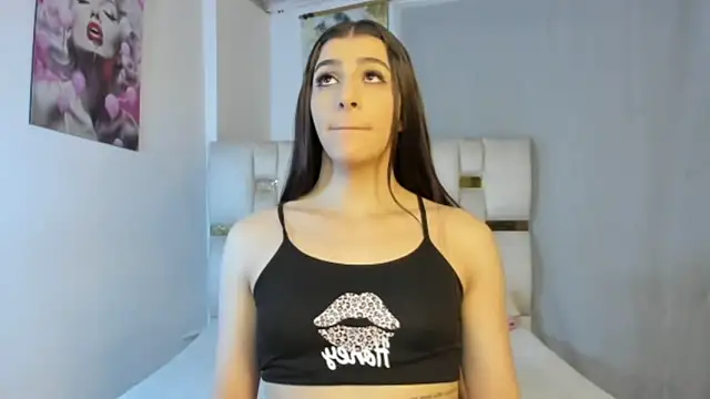 Snapshot of beautiful_doll088 chatting on 01-05-26, 11:41 beautiful doll088 online show from 01-05-26, 11:41