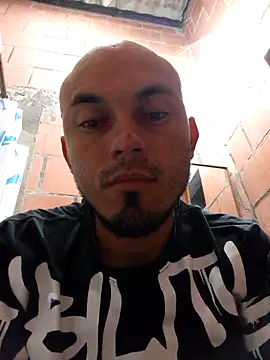 Jean18060 online show from 01-15-26, 01:05