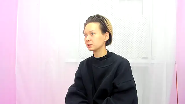 AlicaStarr online show from 02-04-25, 08:35