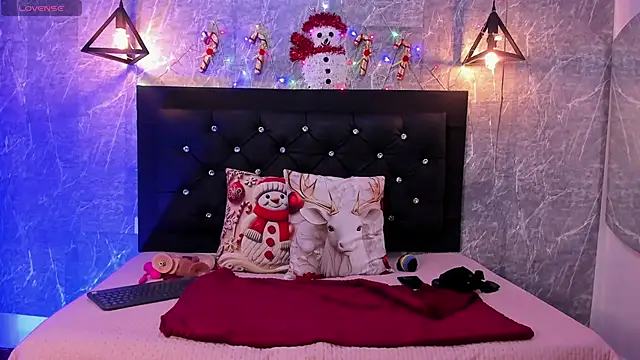 Snapshot of emberhodson chatting on 12-02-25, 12:10 emberhodson online show from 12-02-25, 12:10