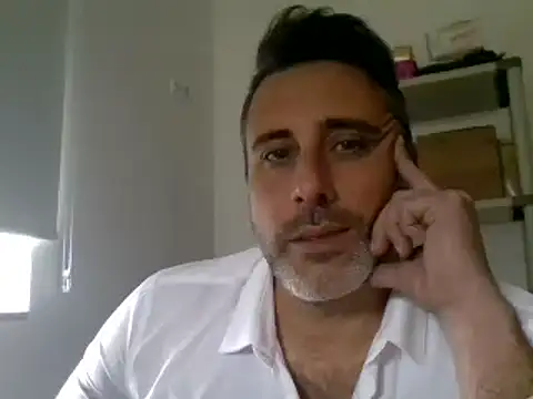 66MA69 online show from 02-10-25, 01:01