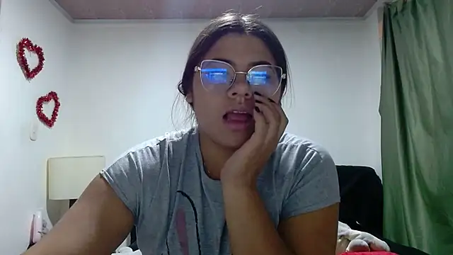 viccky vick online show from 10-02-25, 03:46