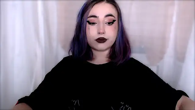 Snapshot of purplewitch chatting on 12-03-25, 12:51 purplewitch online show from 12-03-25, 12:51