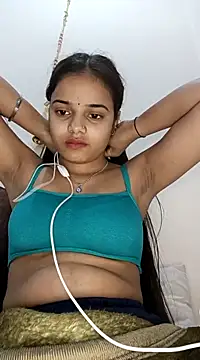 Snapshot of RAYI_123 chatting on 02-13-25, 08:13 RAYI 123 online show from 02-13-25, 08:13