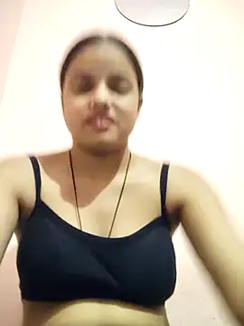 Snapshot of RAYI_123 chatting on 10-17-25, 06:38 RAYI 123 online show from 10-17-25, 06:38