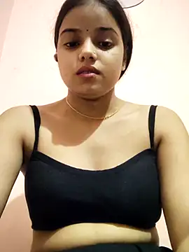 Snapshot of RAYI_123 chatting on 10-26-25, 07:25 RAYI 123 online show from 10-26-25, 07:25