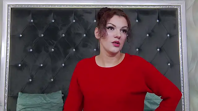 Snapshot of LissaAnn chatting on 02-25-26, 05:06 LissaAnn online show from 02-25-26, 05:06