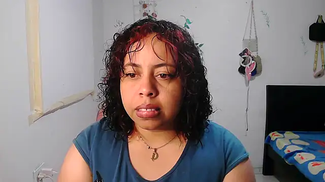 Snapshot of alexandraluv chatting on 11-23-25, 07:24 alexandraluv online show from 11-23-25, 07:24