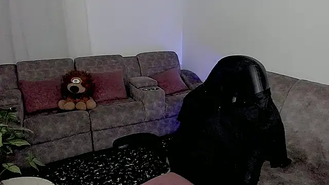 Dylan Milk online show from 10-03-25, 04:42