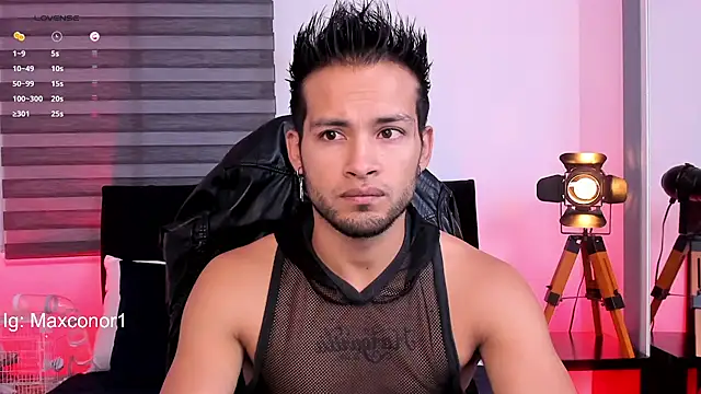 Max Conor1 online show from 03-04-25, 11:19