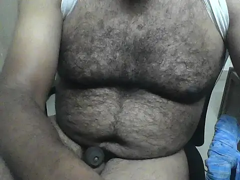 Snapshot of awesomeroc123 chatting on 12-15-25, 06:34 awesomeroc123 online show from 12-15-25, 06:34