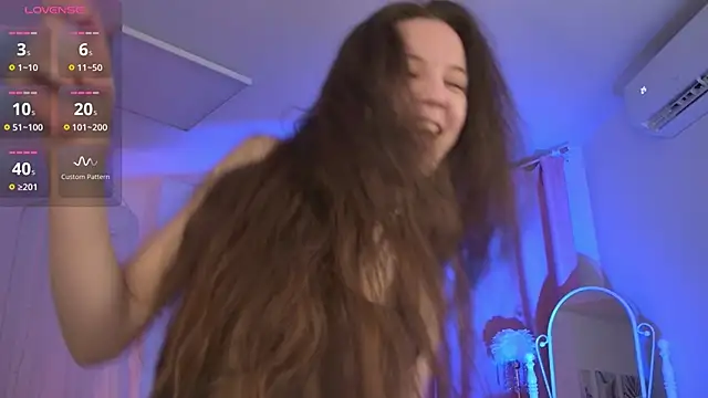 MilaStoyne online show from 12-05-25, 06:22