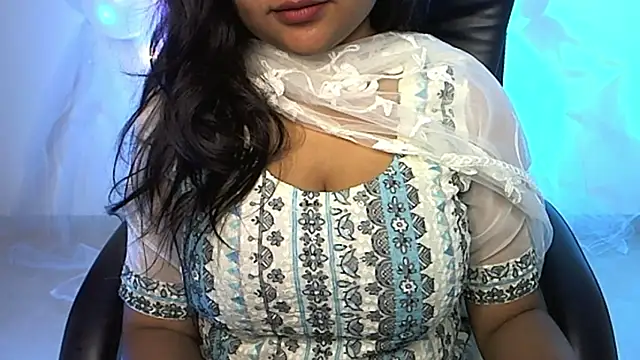 Snapshot of Kannu- chatting on 02-26-25, 05:53 Kannu- online show from 02-26-25, 05:53