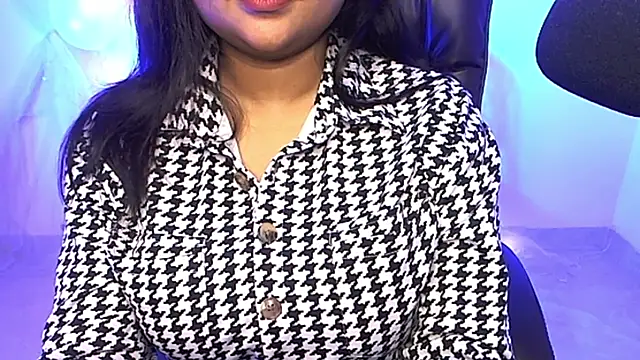 Snapshot of Kannu- chatting on 03-03-25, 04:58 Kannu- online show from 03-03-25, 04:58