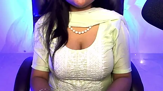 Snapshot of Kannu- chatting on 03-07-25, 05:08 Kannu- online show from 03-07-25, 05:08