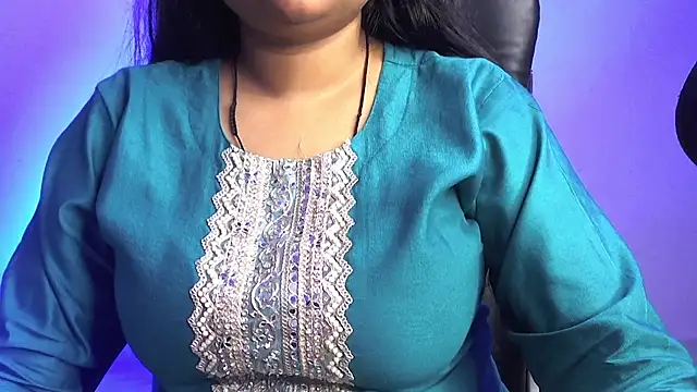 Snapshot of Kannu- chatting on 10-08-25, 05:05 Kannu- online show from 10-08-25, 05:05