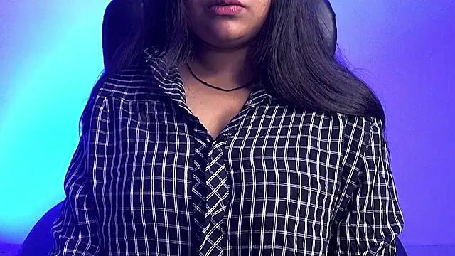 Snapshot of Kannu- chatting on 11-12-25, 05:19 Kannu- online show from 11-12-25, 05:19