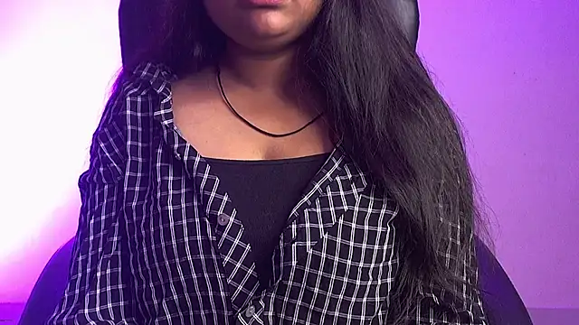 Snapshot of Kannu- chatting on 11-19-25, 05:18 Kannu- online show from 11-19-25, 05:18