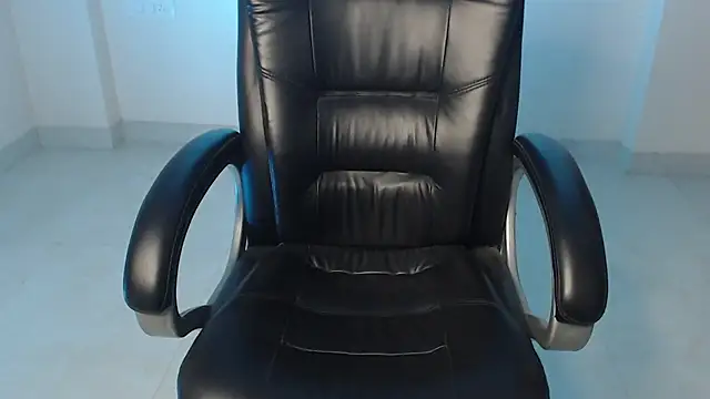 Snapshot of Kannu- chatting on 12-01-25, 05:12 Kannu- online show from 12-01-25, 05:12