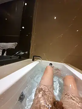 ahwei716 online show from 01-29-25, 07:11