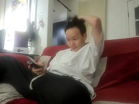 Snapshot of ChaseMl chatting on 03-16-25, 02:11 ChaseMl online show from 03-16-25, 02:11