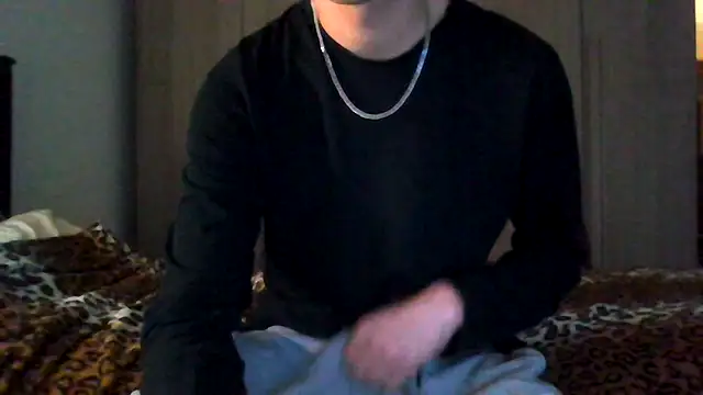 Snapshot of tommyboyteen chatting on 02-19-25, 04:44 tommyboyteen online show from 02-19-25, 04:44